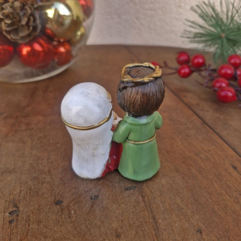 Imagem Sagrada Família Infantil Natal Presépio em Resina - 7cm